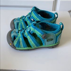 Keen kid shoes